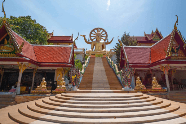 Erkundung des majestätischen Big Buddha von Koh Samui: Eine Reise der Gelassenheit und Pracht